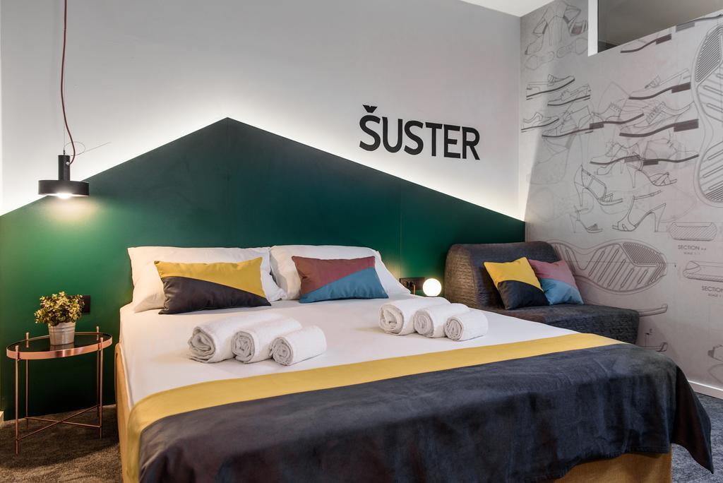 Stay Swanky Hostel Zagreb Buitenkant foto